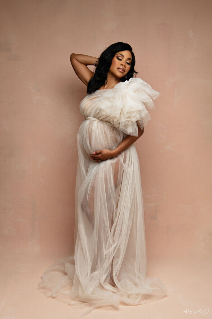 Maternity Photoshoot at Manhattan Photography Studio $249 Special Package  for Expecting Parents