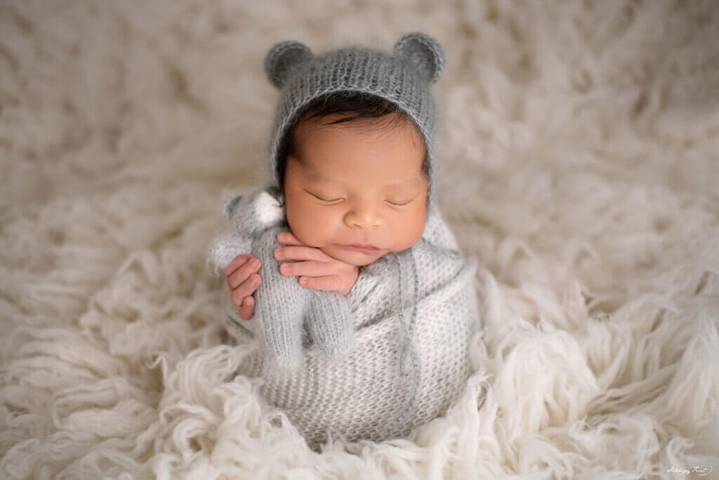 Most Popular Newborn Poses - Stephanie Bennett Photography